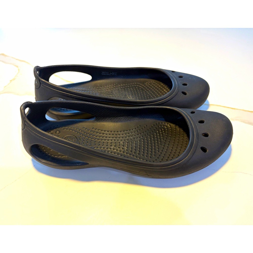 Crocs Women's Black Ballet Flats Round Toe Slip-On Lightweight Comfort US 8